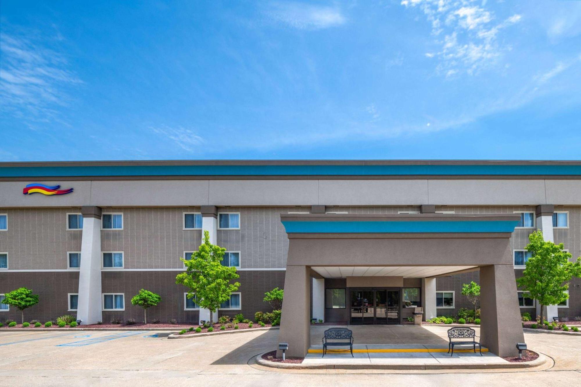 Hotel Baymont By Wyndham Mt. Pleasant Mount Pleasant Zewnętrze zdjęcie
